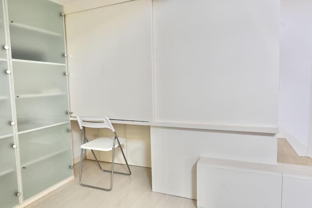 For You Rentals Apartamento Temporal Con Encanto A Pocos Metros Del Sol Myr13 Мадрид Экстерьер фото
