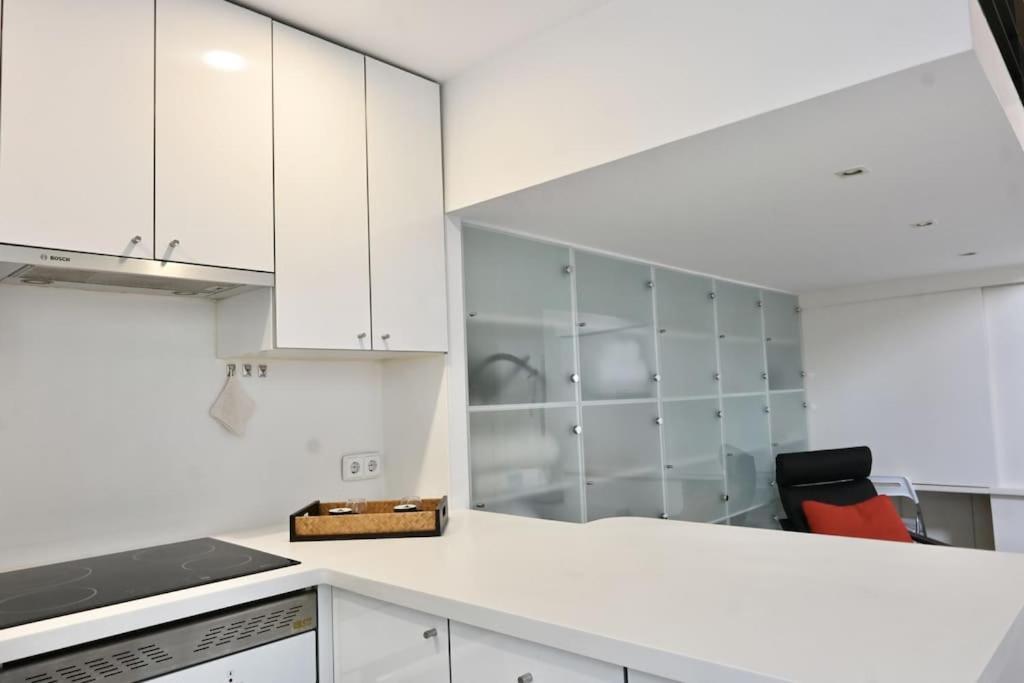 For You Rentals Apartamento Temporal Con Encanto A Pocos Metros Del Sol Myr13 Мадрид Экстерьер фото