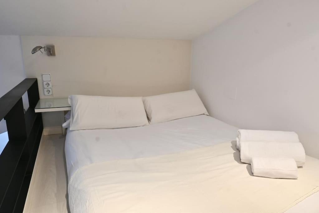 For You Rentals Apartamento Temporal Con Encanto A Pocos Metros Del Sol Myr13 Мадрид Экстерьер фото