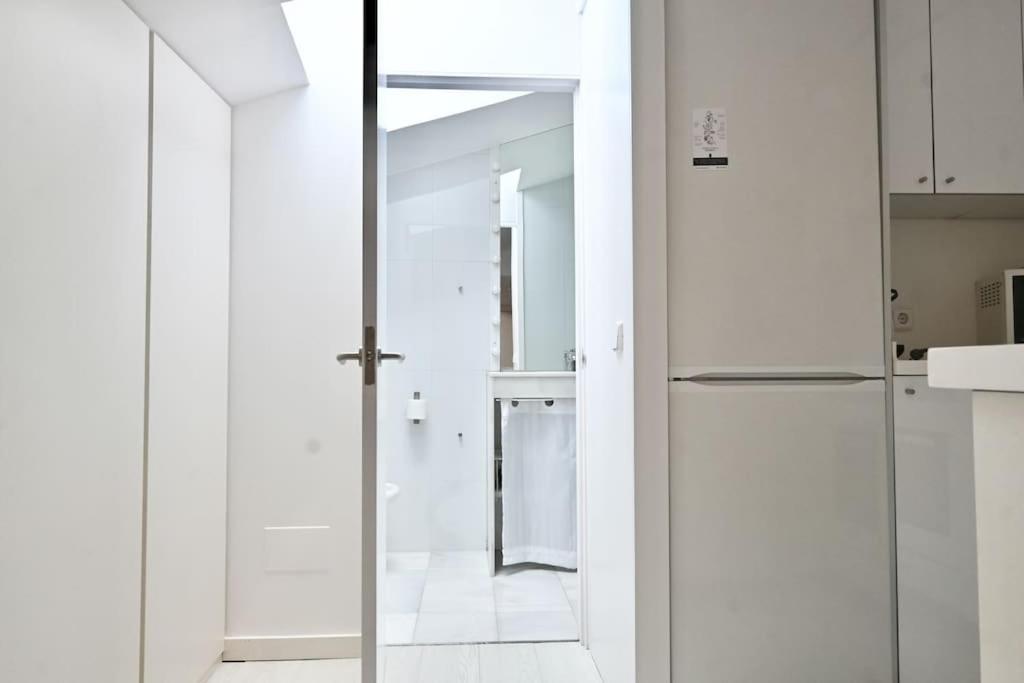 For You Rentals Apartamento Temporal Con Encanto A Pocos Metros Del Sol Myr13 Мадрид Экстерьер фото