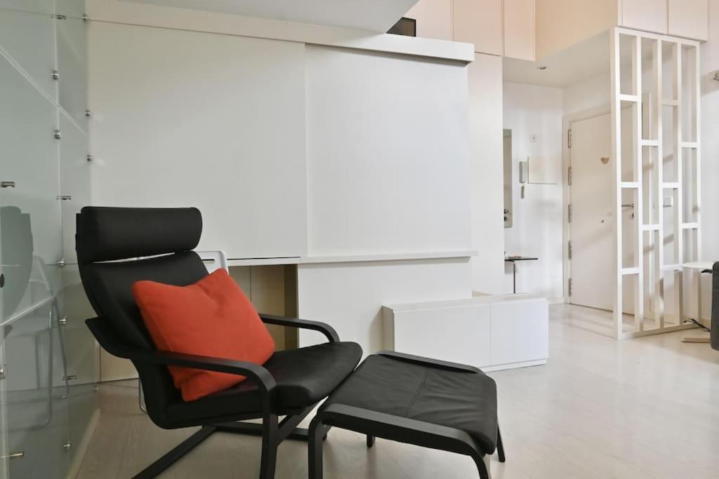 For You Rentals Apartamento Temporal Con Encanto A Pocos Metros Del Sol Myr13 Мадрид Экстерьер фото